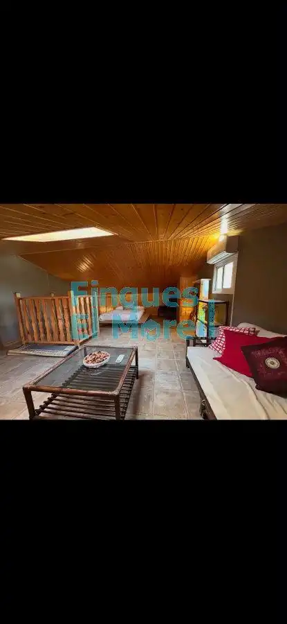 Casa de 242 m² en Vila-rodona