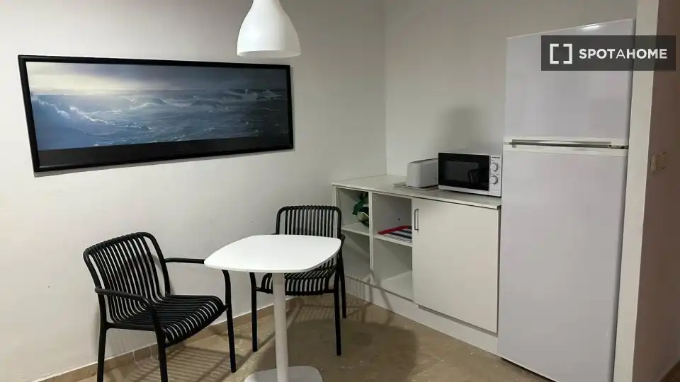 Habitación 81 m², Granada