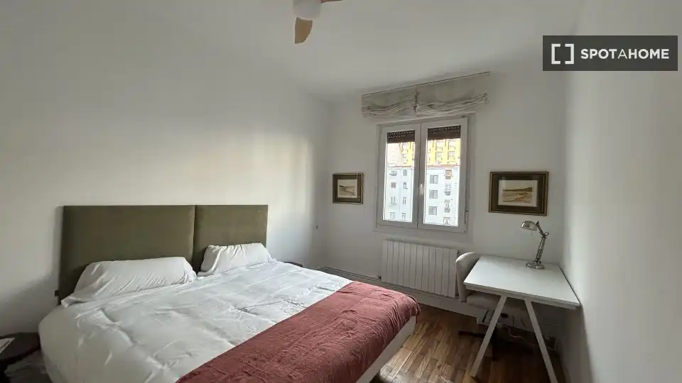 Habitación 132 m², Bilbao