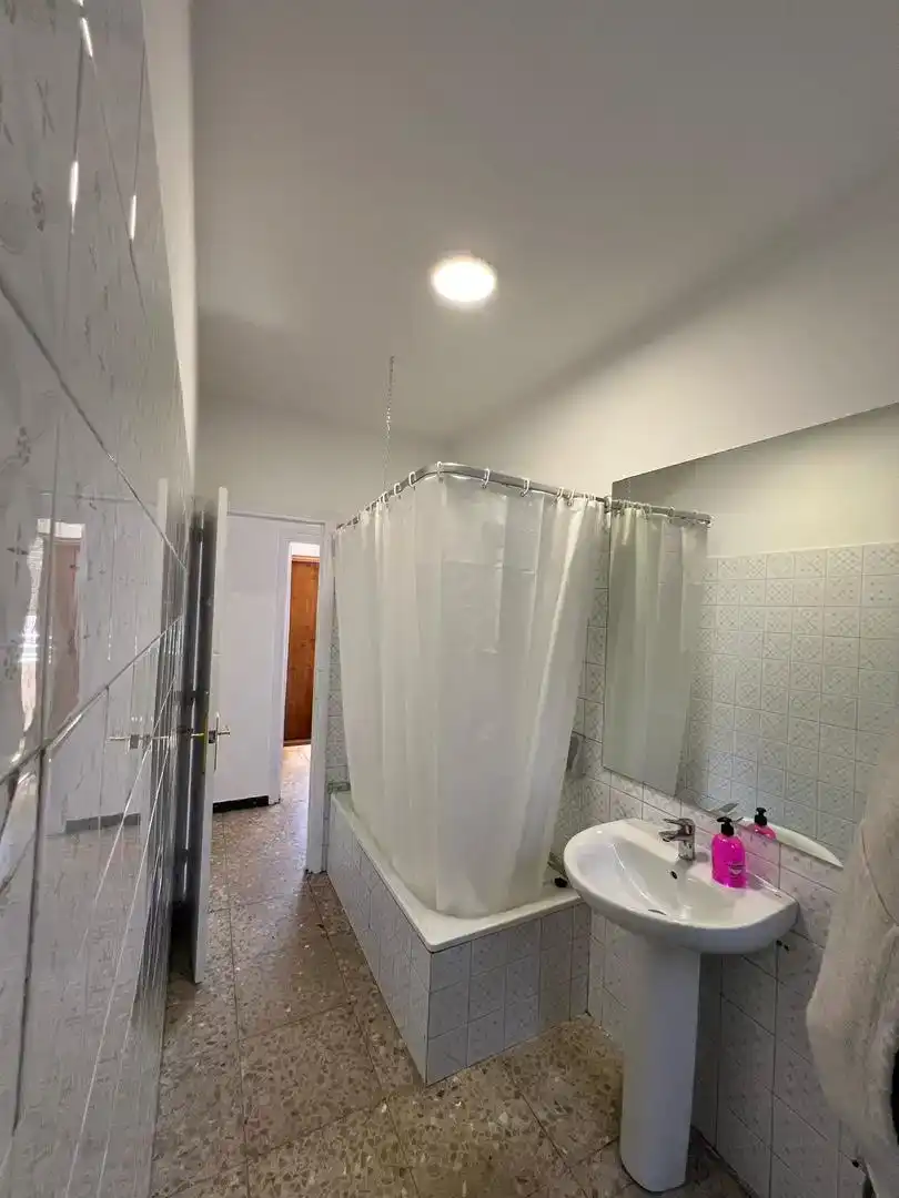 Habitación 120 m², Lugo