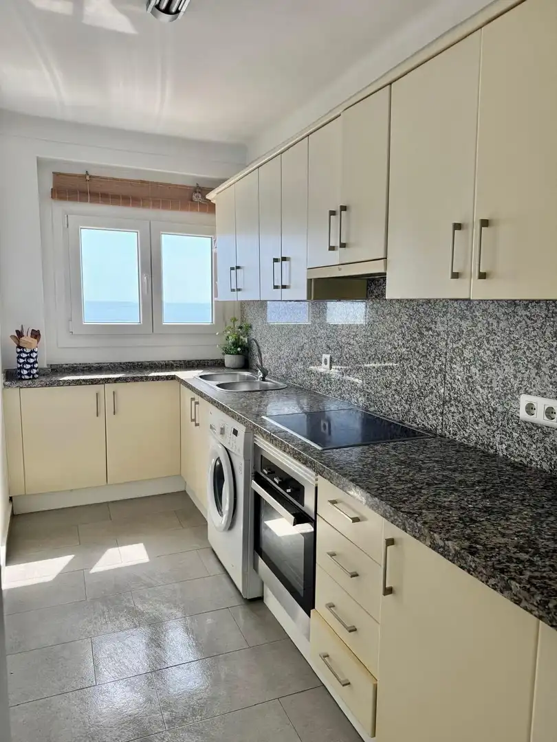 Piso de 90 m² en Algarrobo