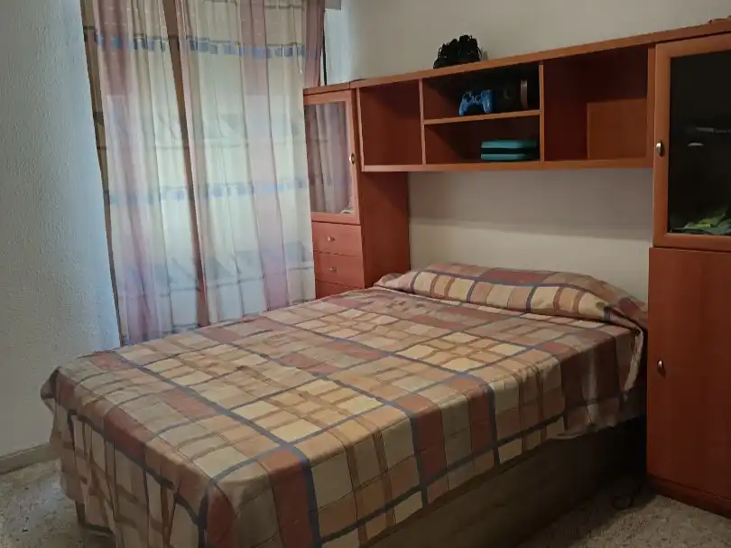 Piso de 89 m² en Almería