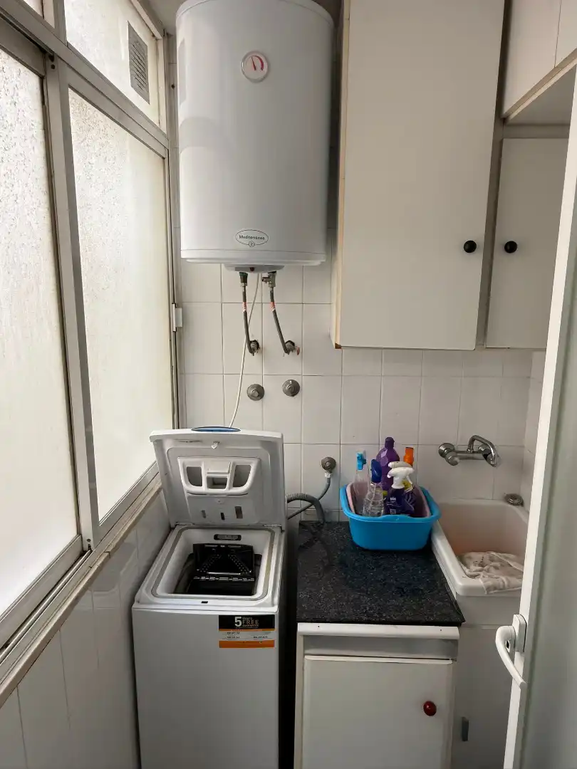 Habitación 100 m², Almería