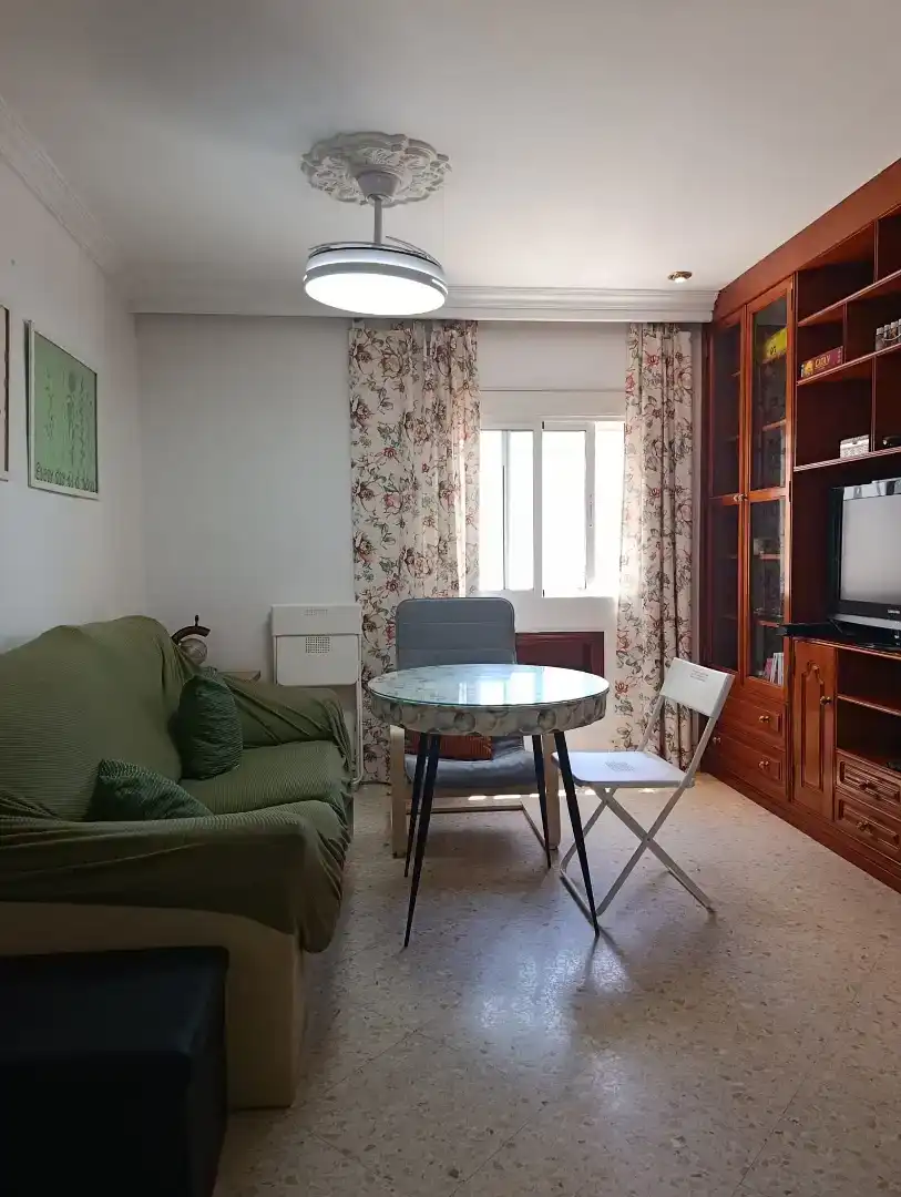 Habitación 60 m², Sevilla