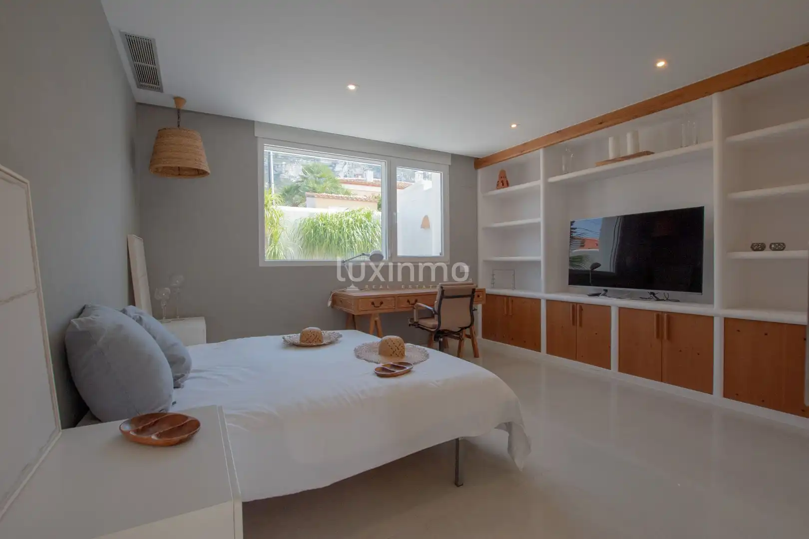 Haus 300 m² in Dénia