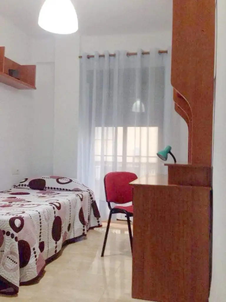 Habitación 120 m², Granada