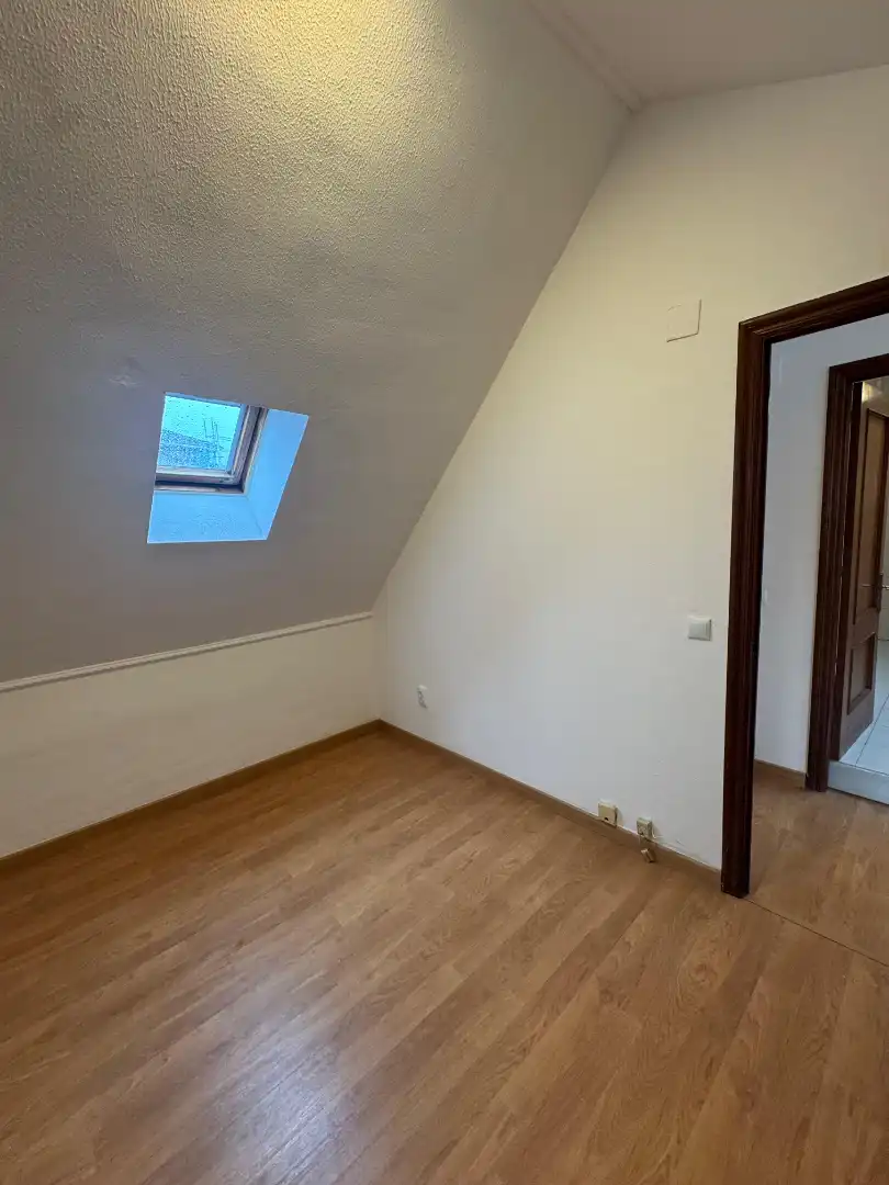 Pis de 81 m² a Oviedo