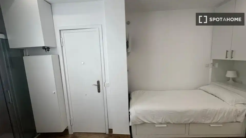 Habitación 23 m², Sevilla