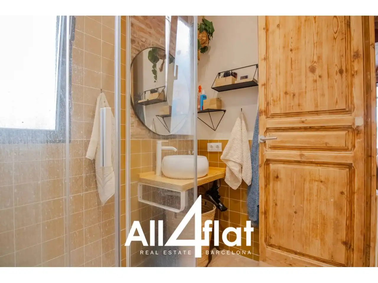 Flat 64 m² in Barcelona