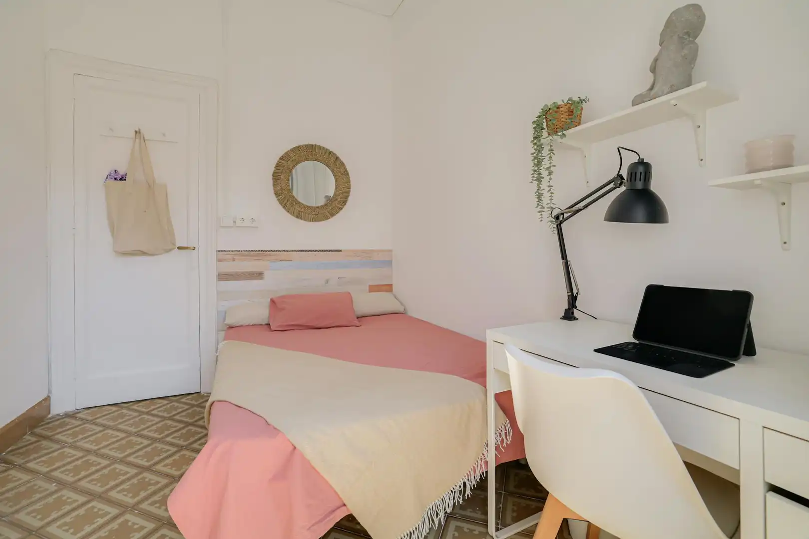 Habitació de lloguer, Barcelona