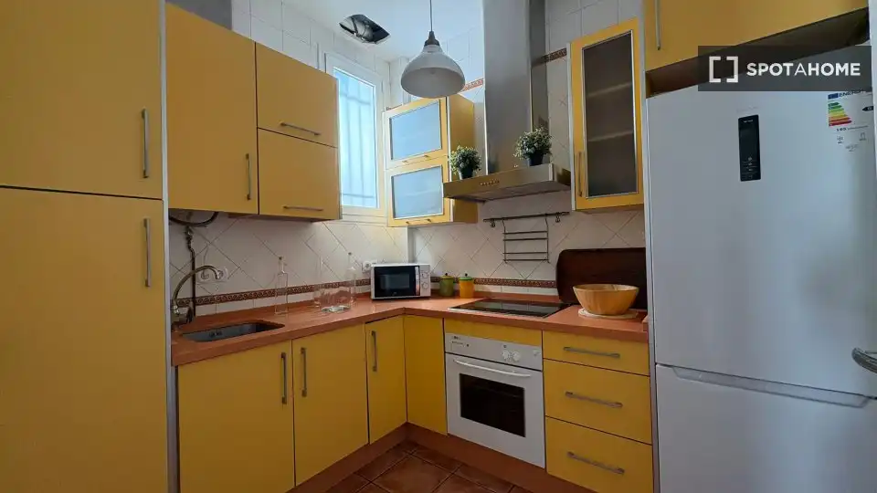 Habitación 75 m², Sevilla