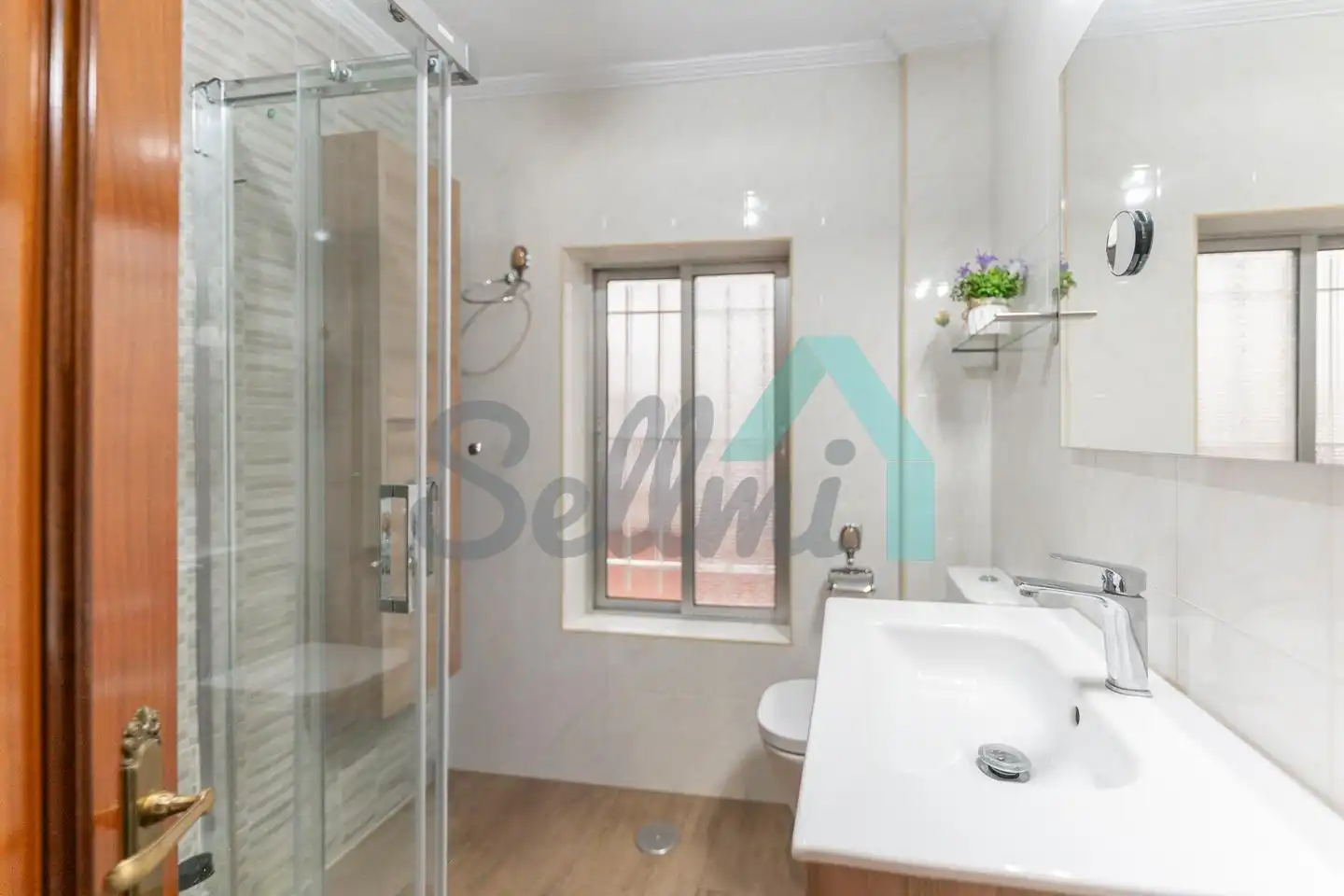 Piso de 78 m² en Oviedo