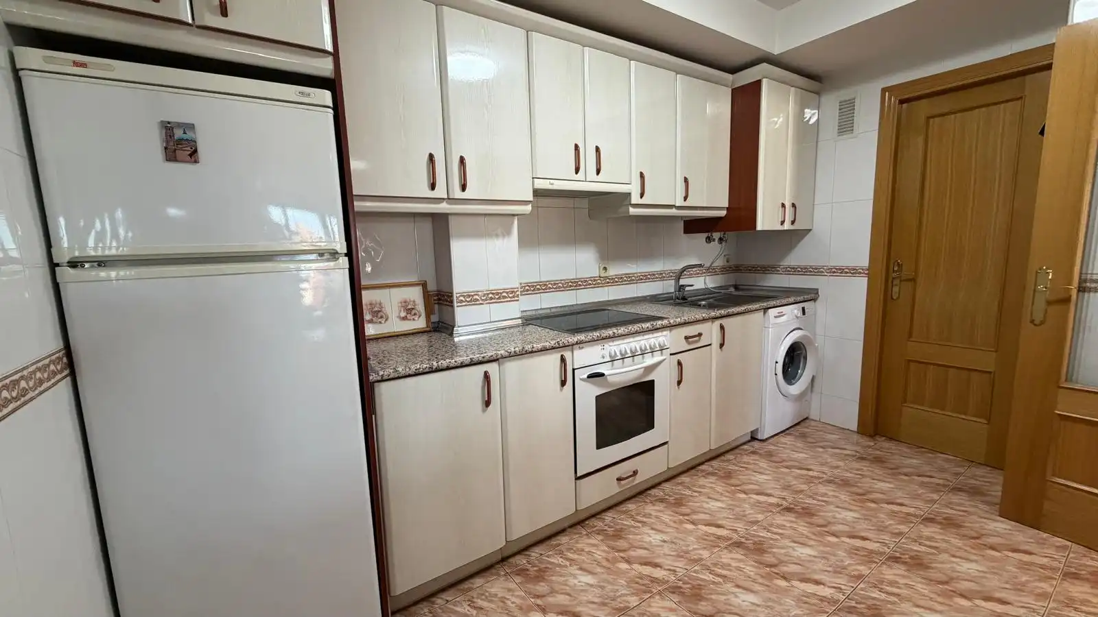 Appartement 90 m² à La Almunia de Doña Godina