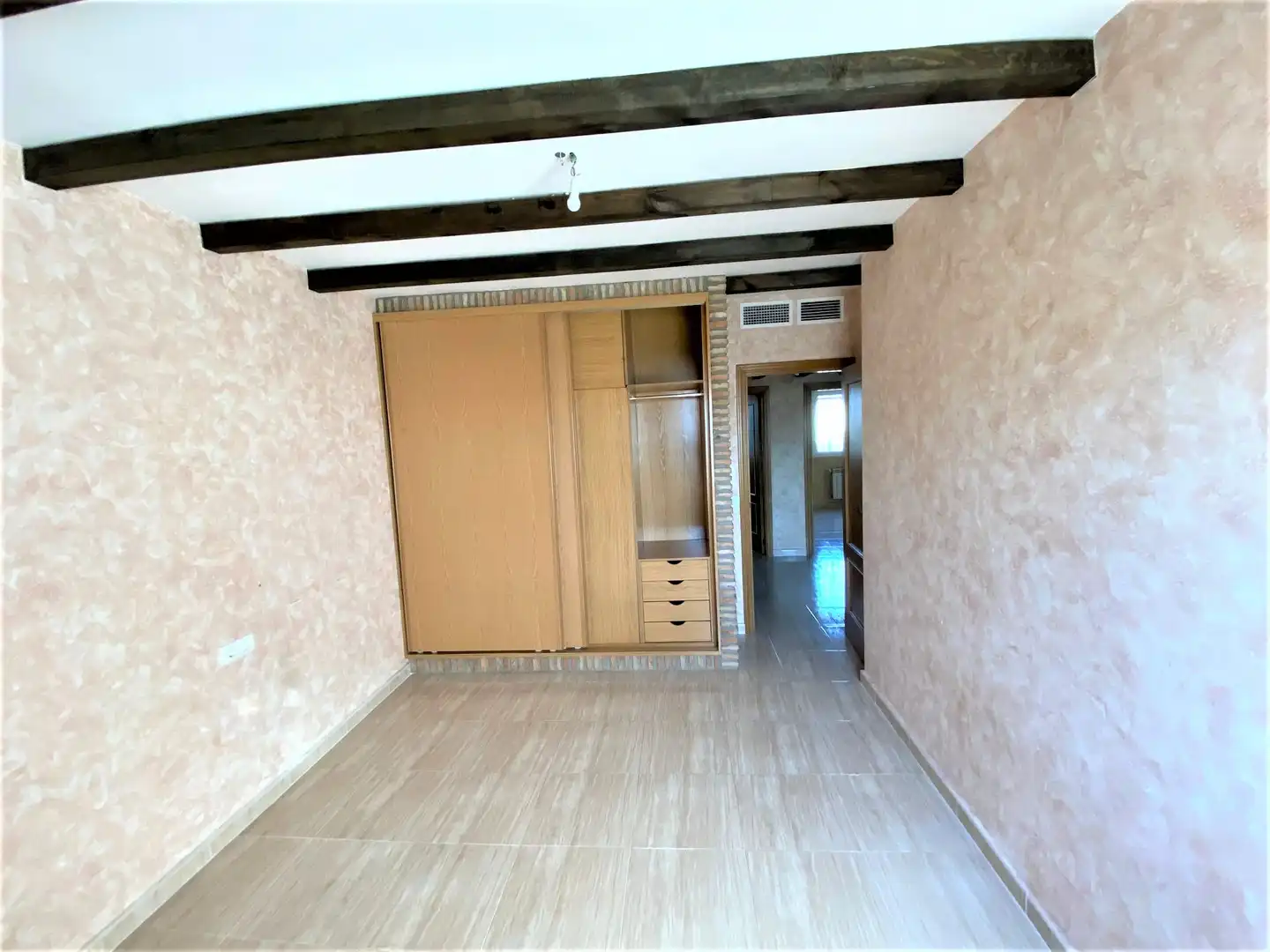 Haus 130 m² in Cáceres