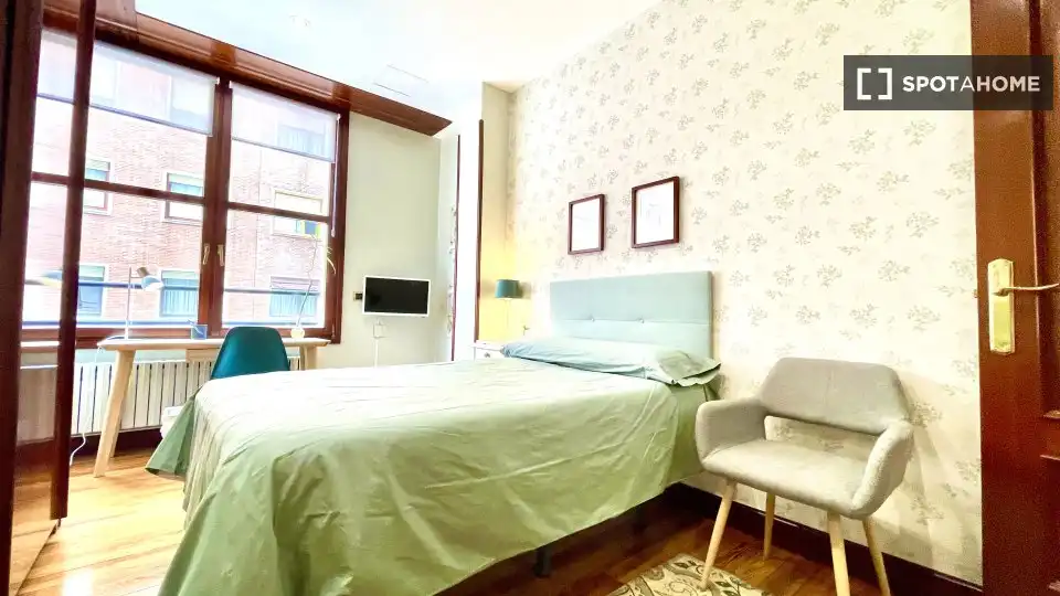 Habitación 138 m², Bilbao