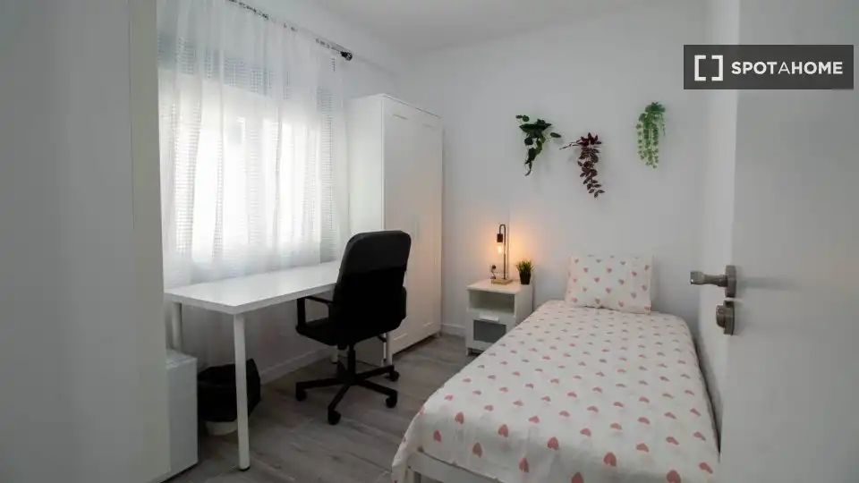 Habitación 98 m², Zaragoza