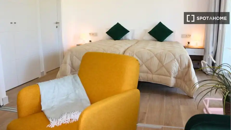 Habitación en alquiler, Casares