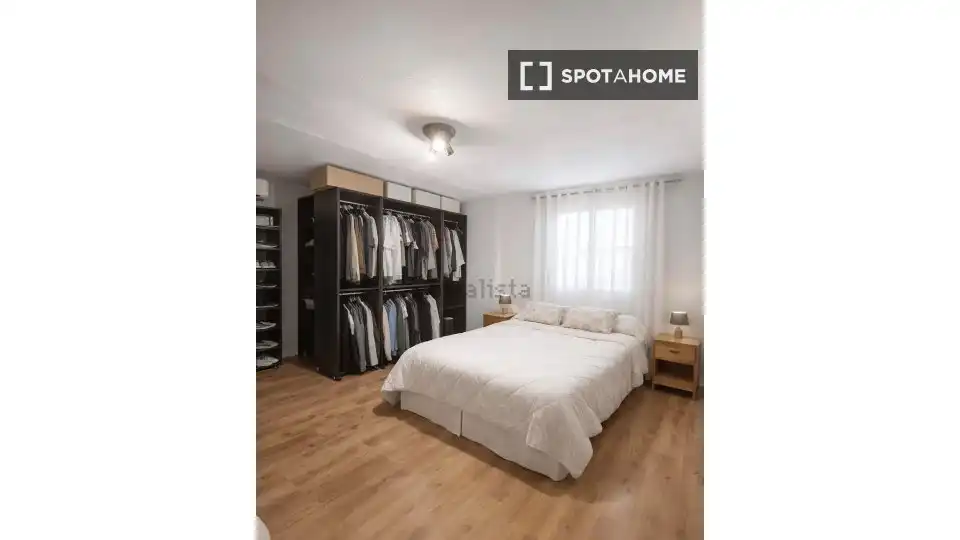 Habitación 230 m², Elche
