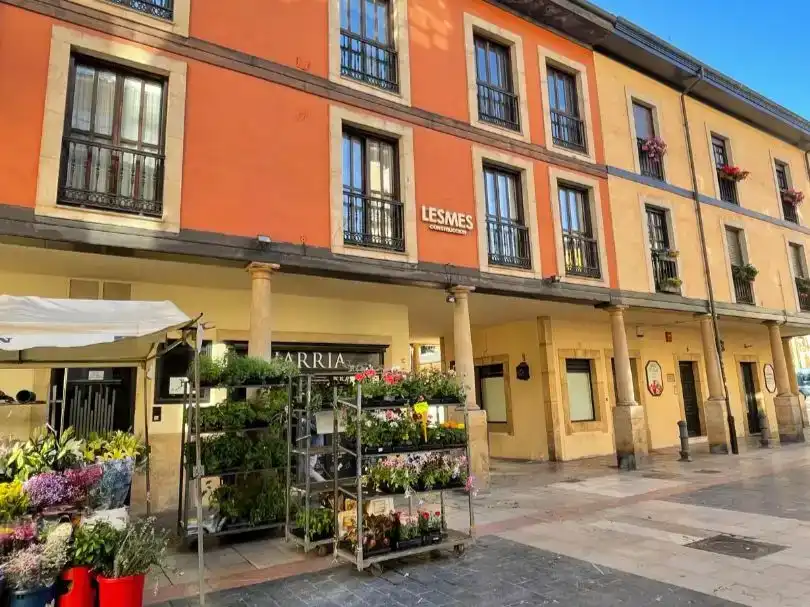 Piso de 80 m² en Oviedo