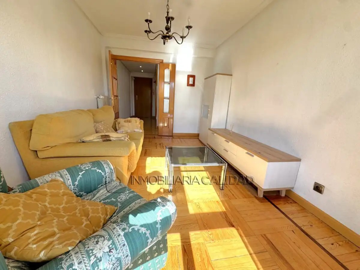 Piso de 85 m² en Burgos