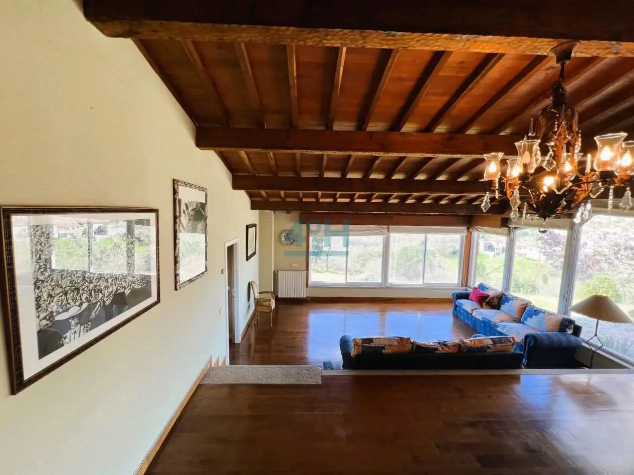 Casa de 590 m² a San Cibrao das Viñas