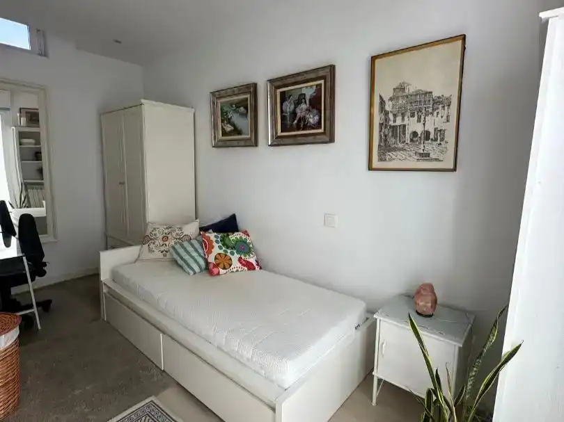 Habitación 240 m², Madrid