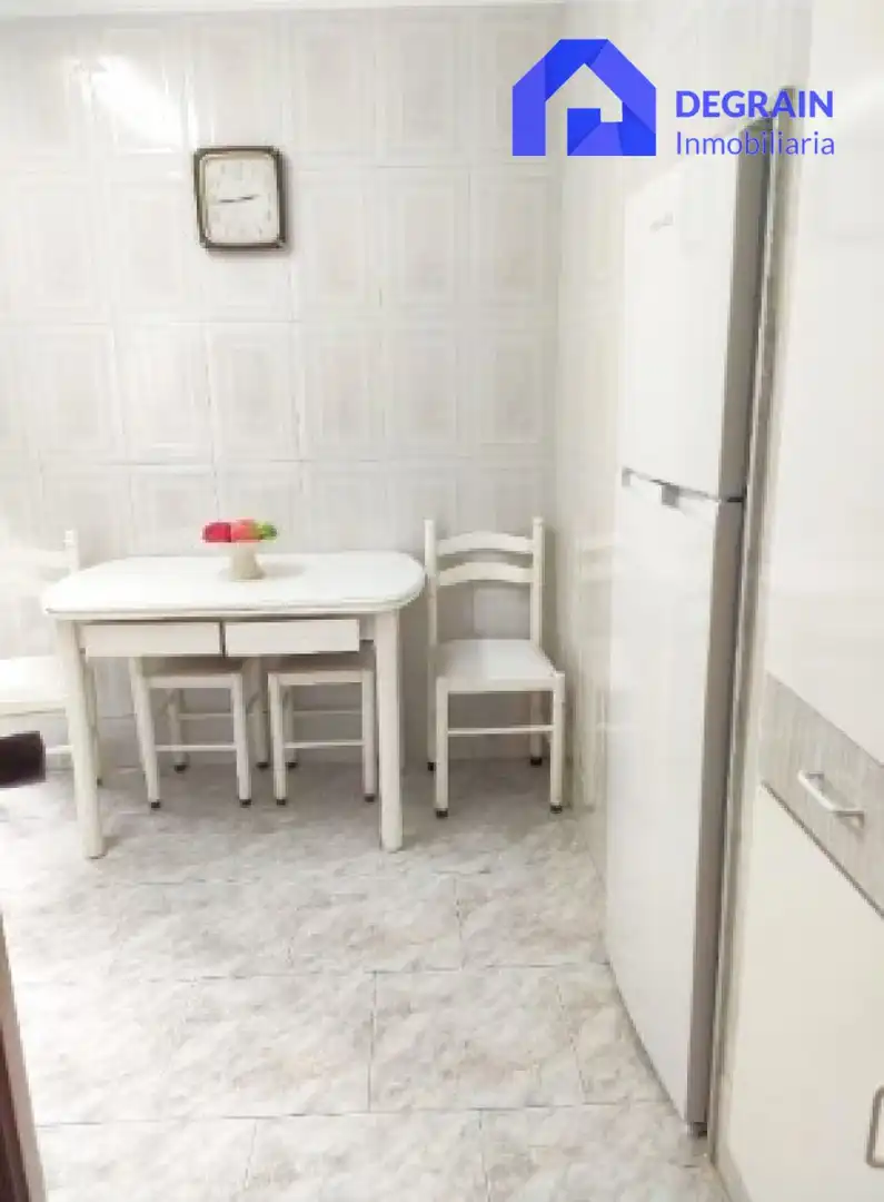 Piso de 75 m² en Oviedo