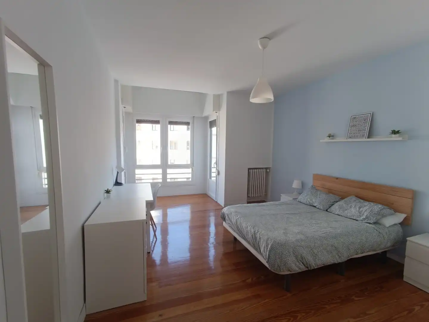 Habitación 100 m², Pamplona