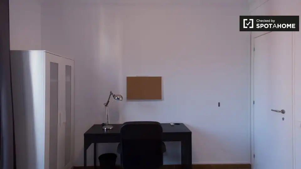 Habitación 75 m², Barcelona