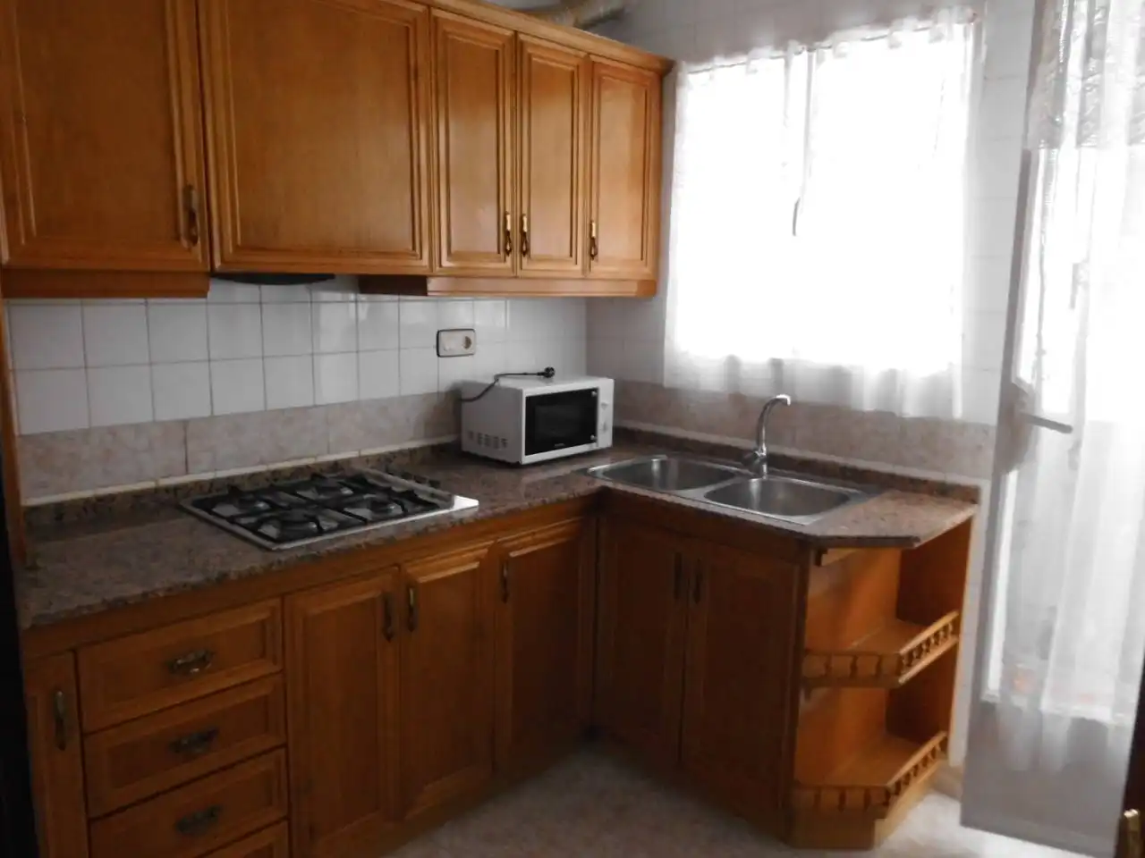 Piso de 85 m² en Almansa