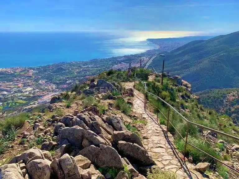 Piso de 187 m² en Benalmádena
