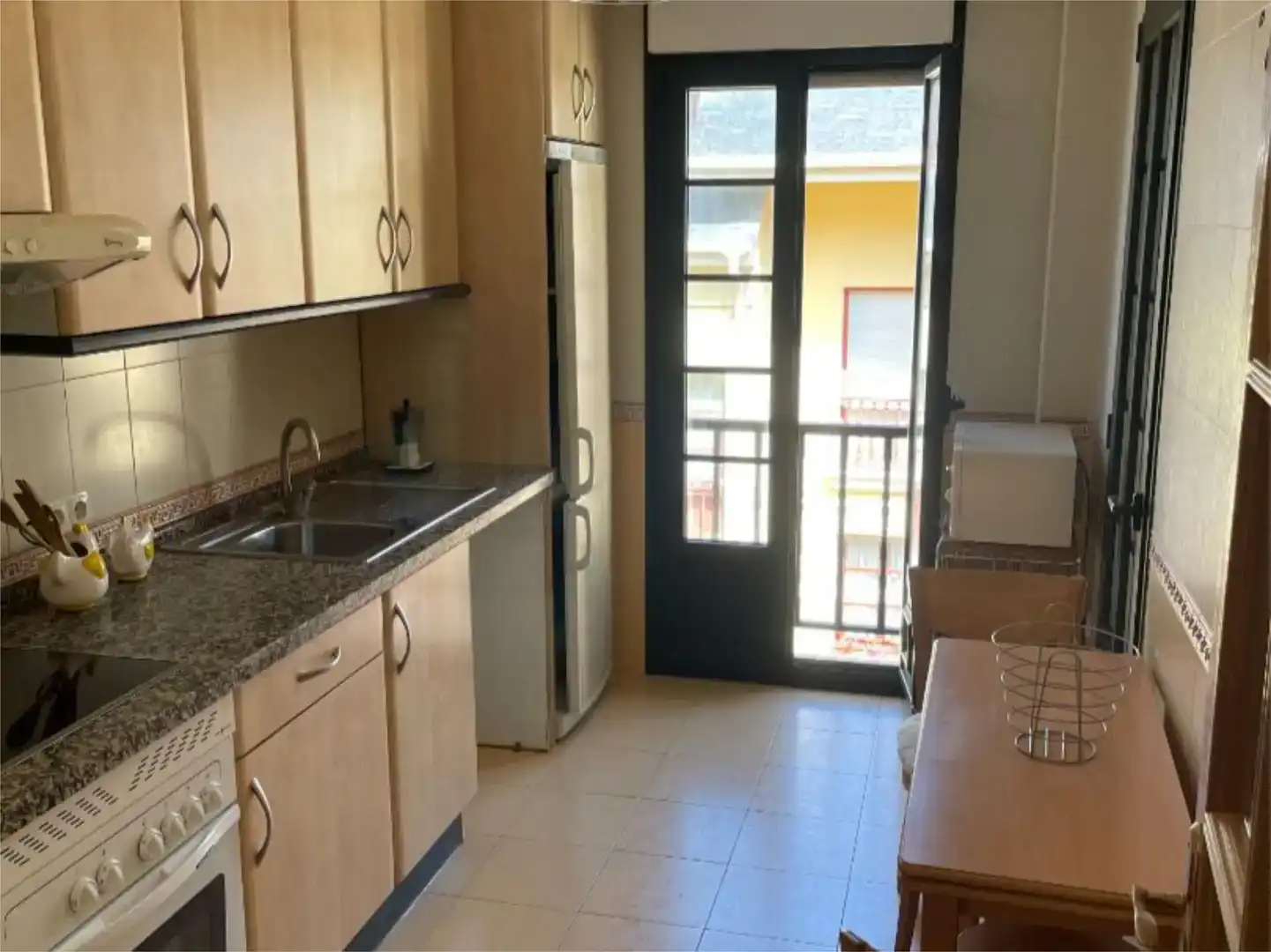Piso de 79 m² en Castropol