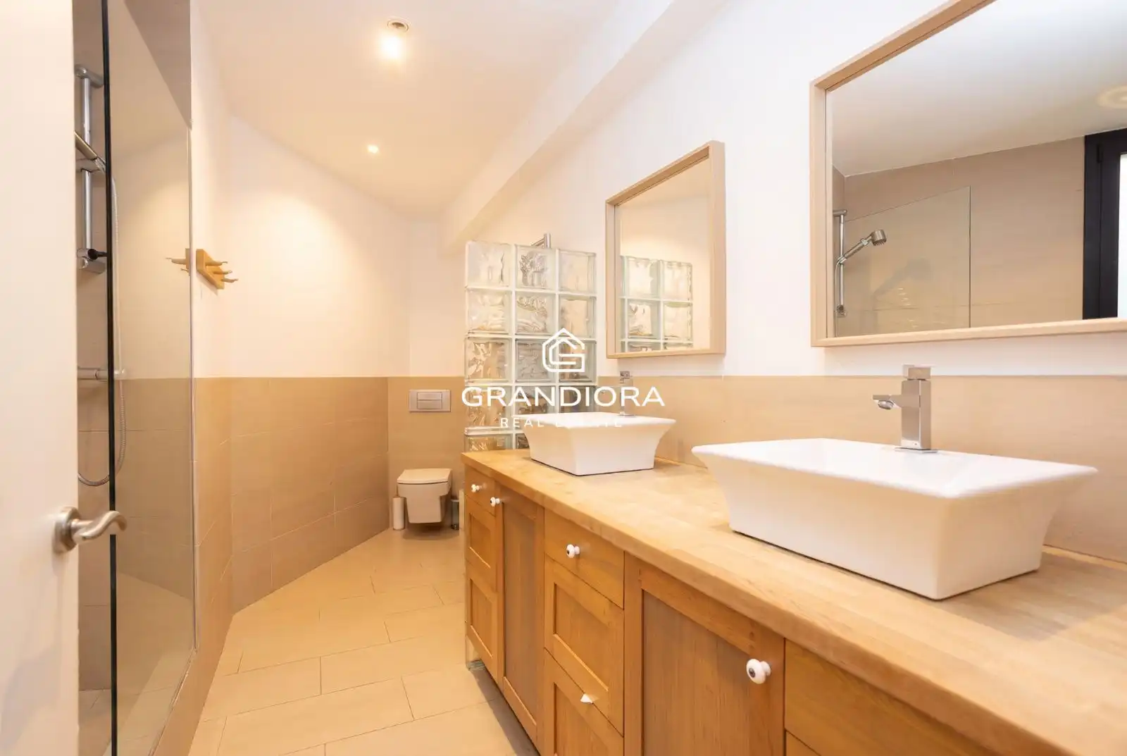 Piso de 430 m² en Alella
