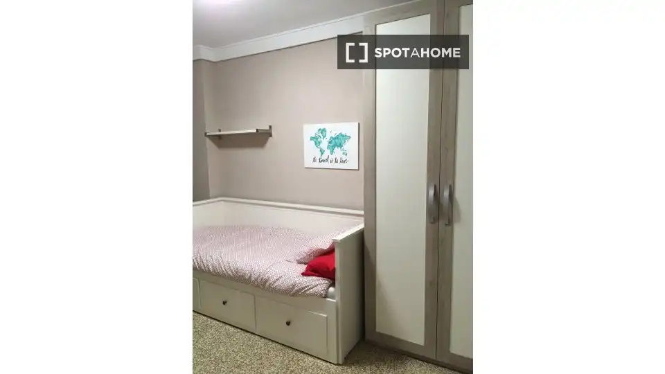Habitación 69 m², Zaragoza
