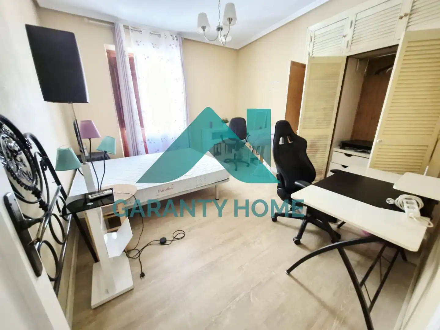 Piso de 90 m² en Cáceres