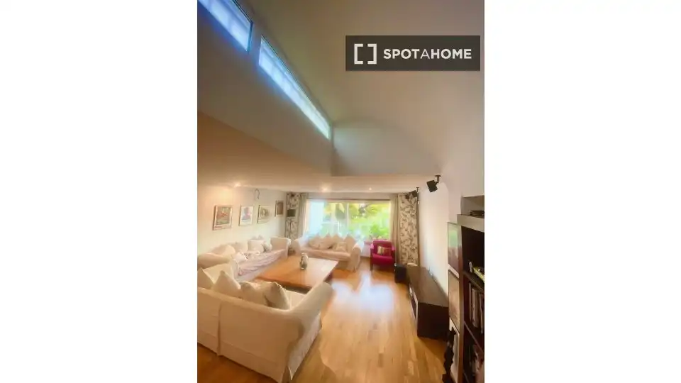 Habitación 184 m², Roquetas de Mar