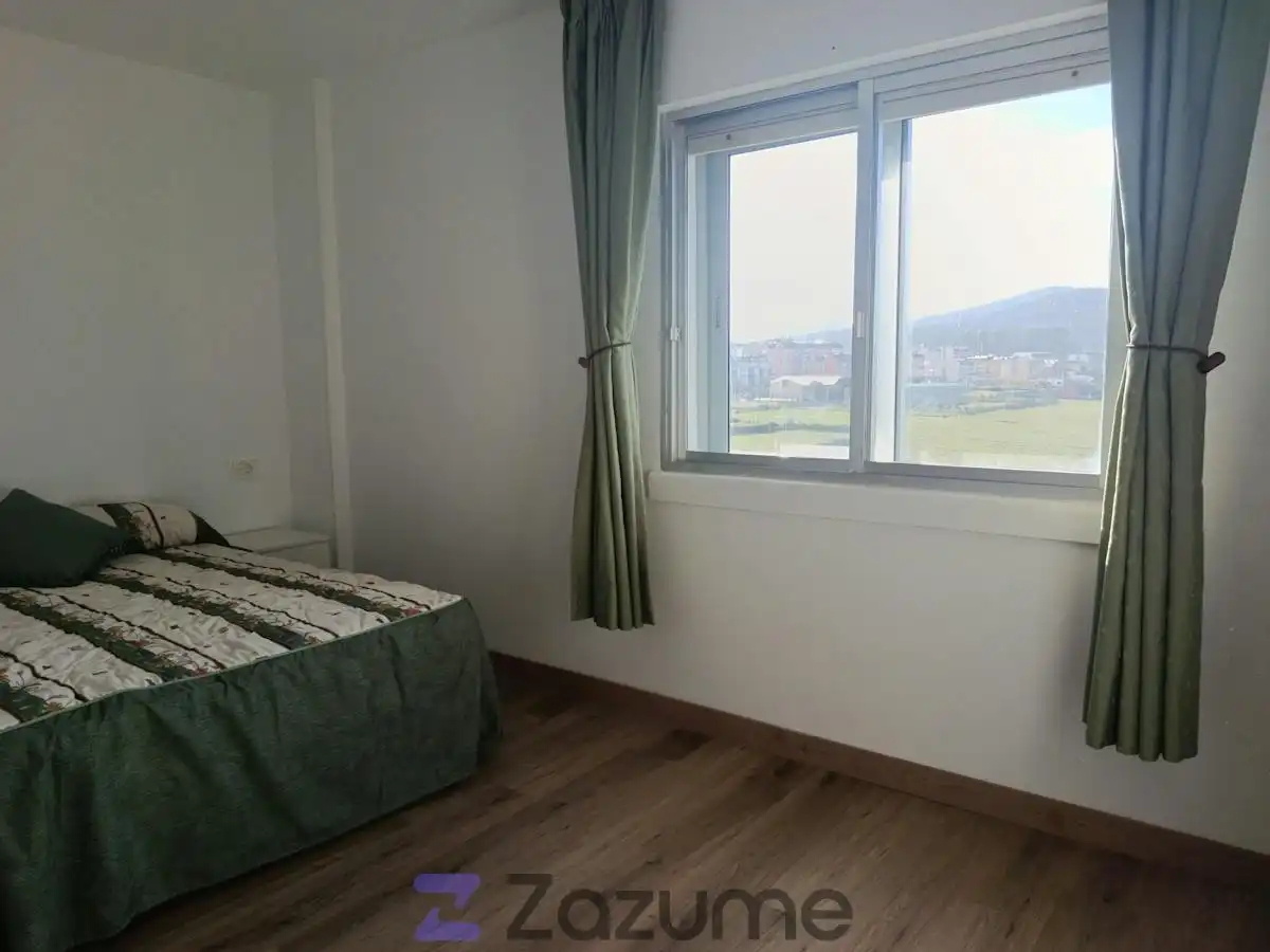 Piso de 80 m² en Foz