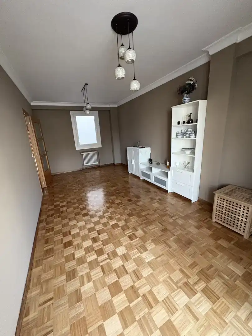 Piso de 87 m² en Lugo