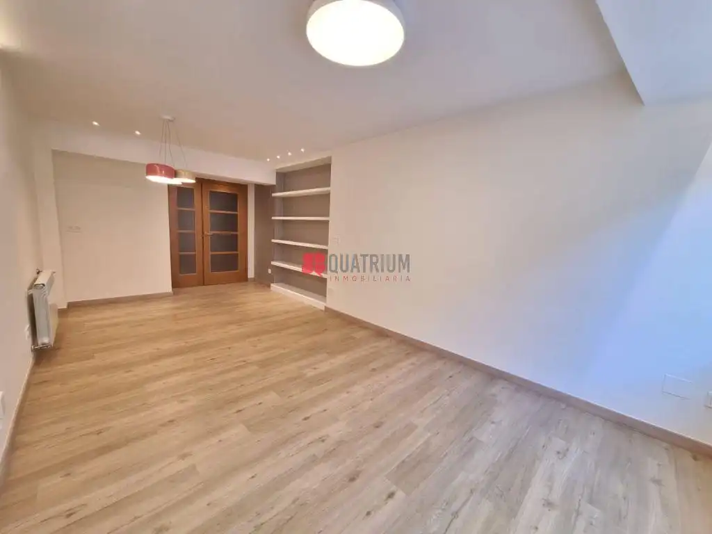 Pis de 110 m² a Santiago de Compostel·la