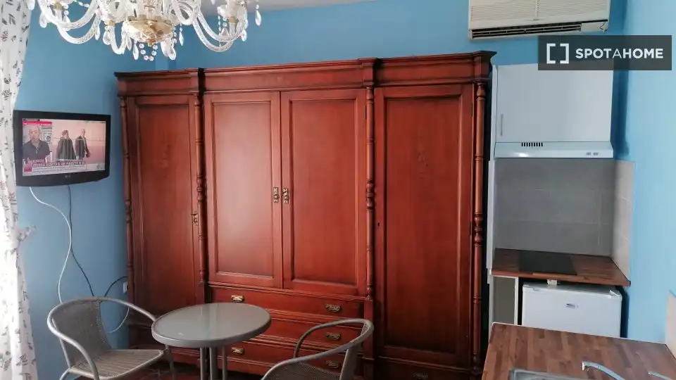 Habitación 20 m², Almería