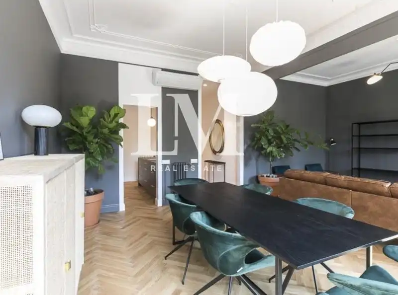 Piso de 140 m² en Barcelona