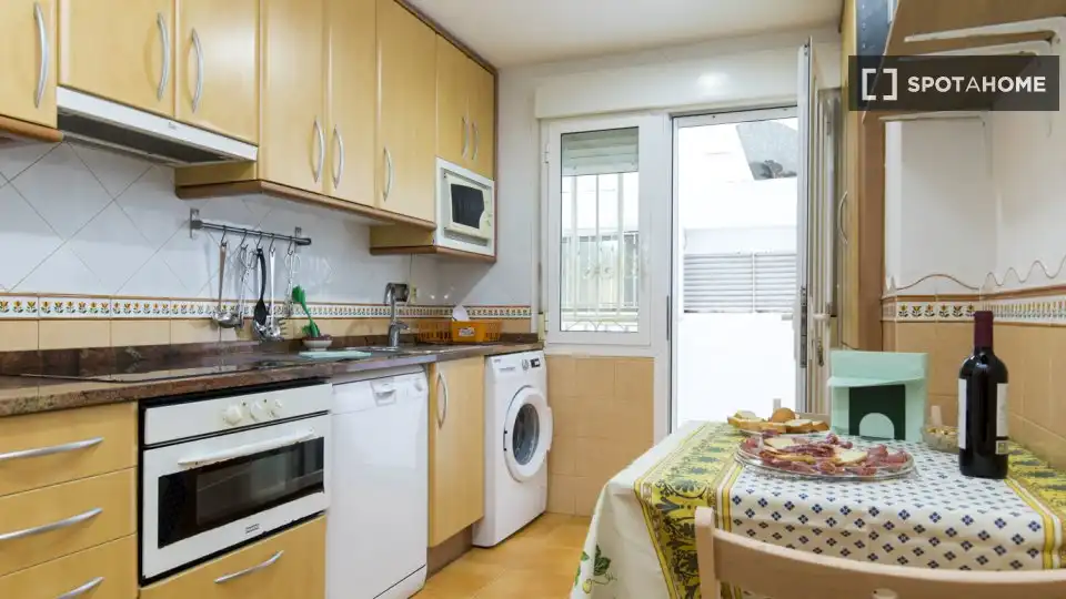 Habitación 92 m², Zaragoza