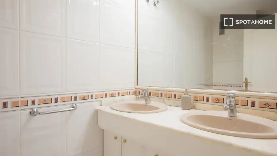 Habitació de lloguer, València