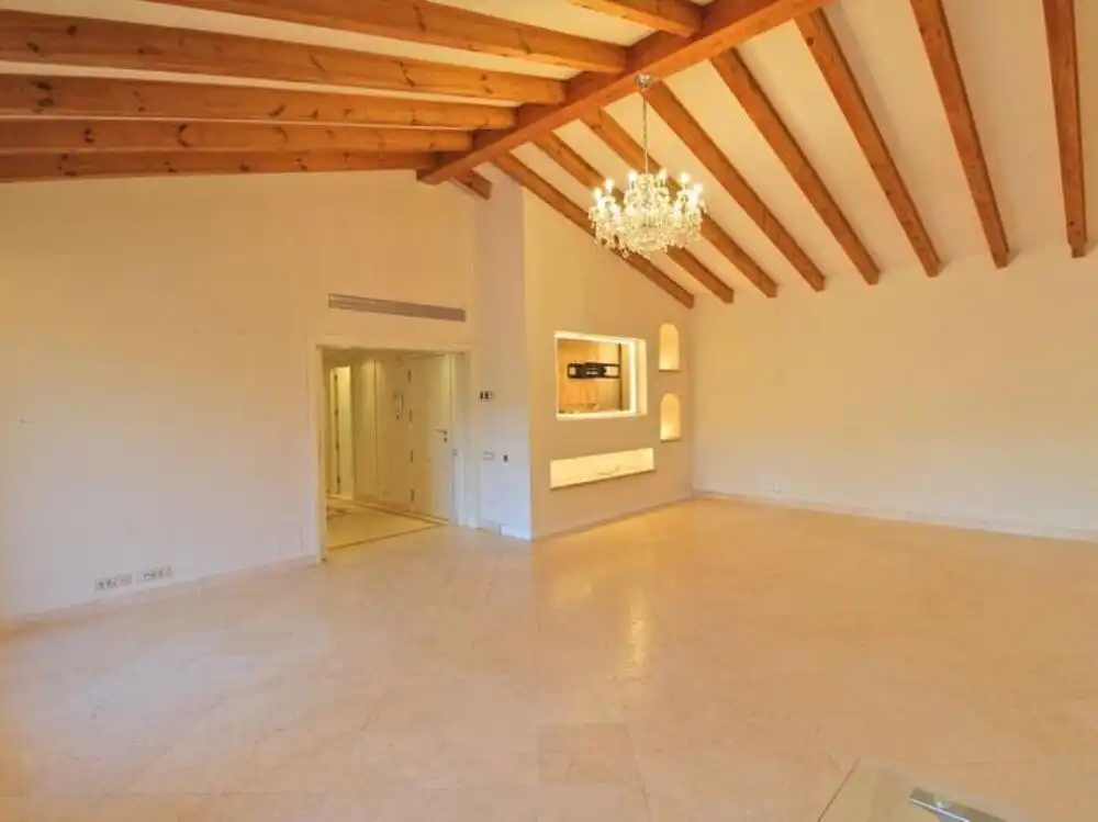 Appartamento 393 m² a Estepona