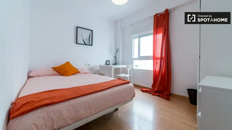 Habitació de lloguer, València