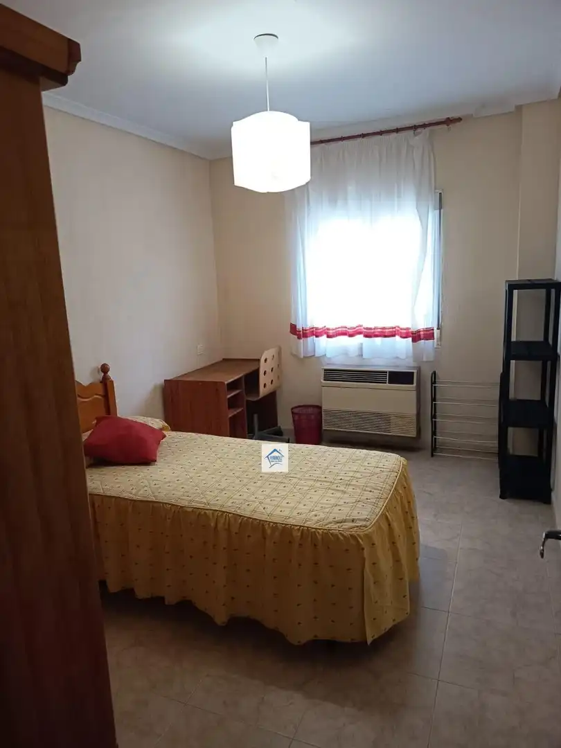 Piso de 85 m² en Cáceres