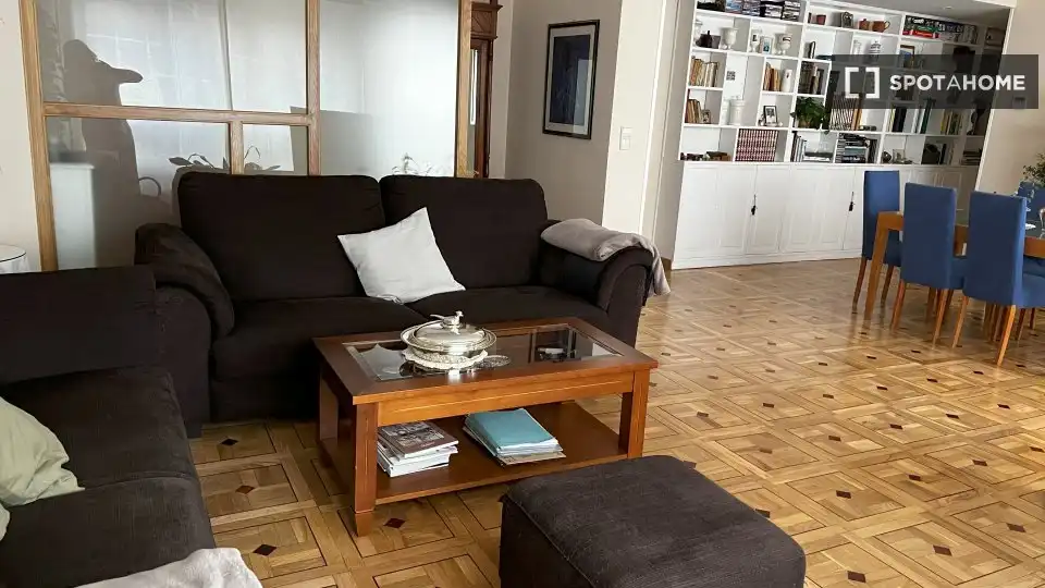 Habitació de lloguer, Madrid