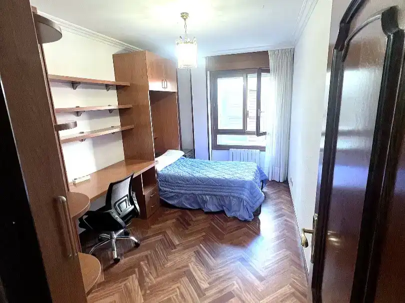 Piso de 140 m² en Burgos