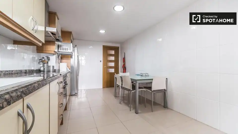 Habitación 183 m², Valencia