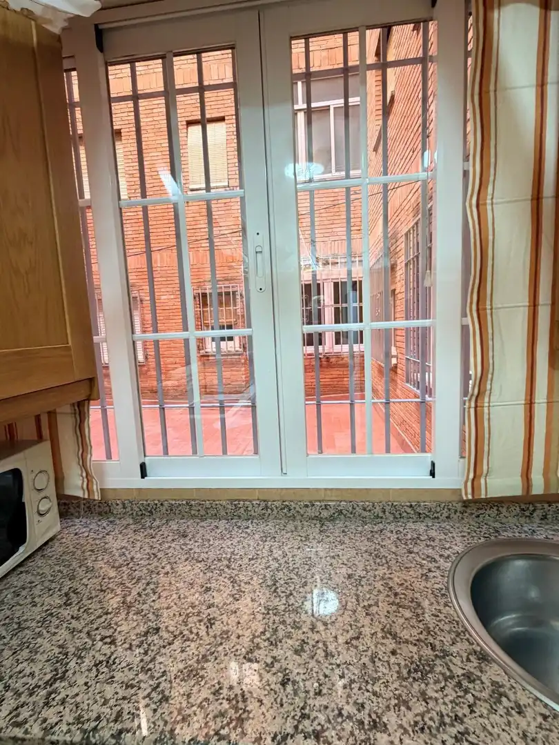 Piso de 100 m² en Granada